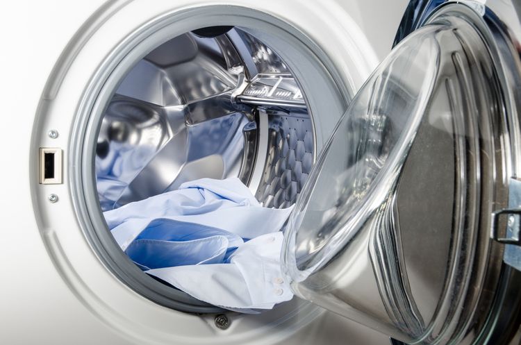 Kényes ruhák mosása automata mosógépben