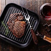 Milyen az ideális serpenyő steak készítésére?