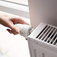 A programozható termosztátfejjel akár 30%-al is csökkenhet a fűtés költsége